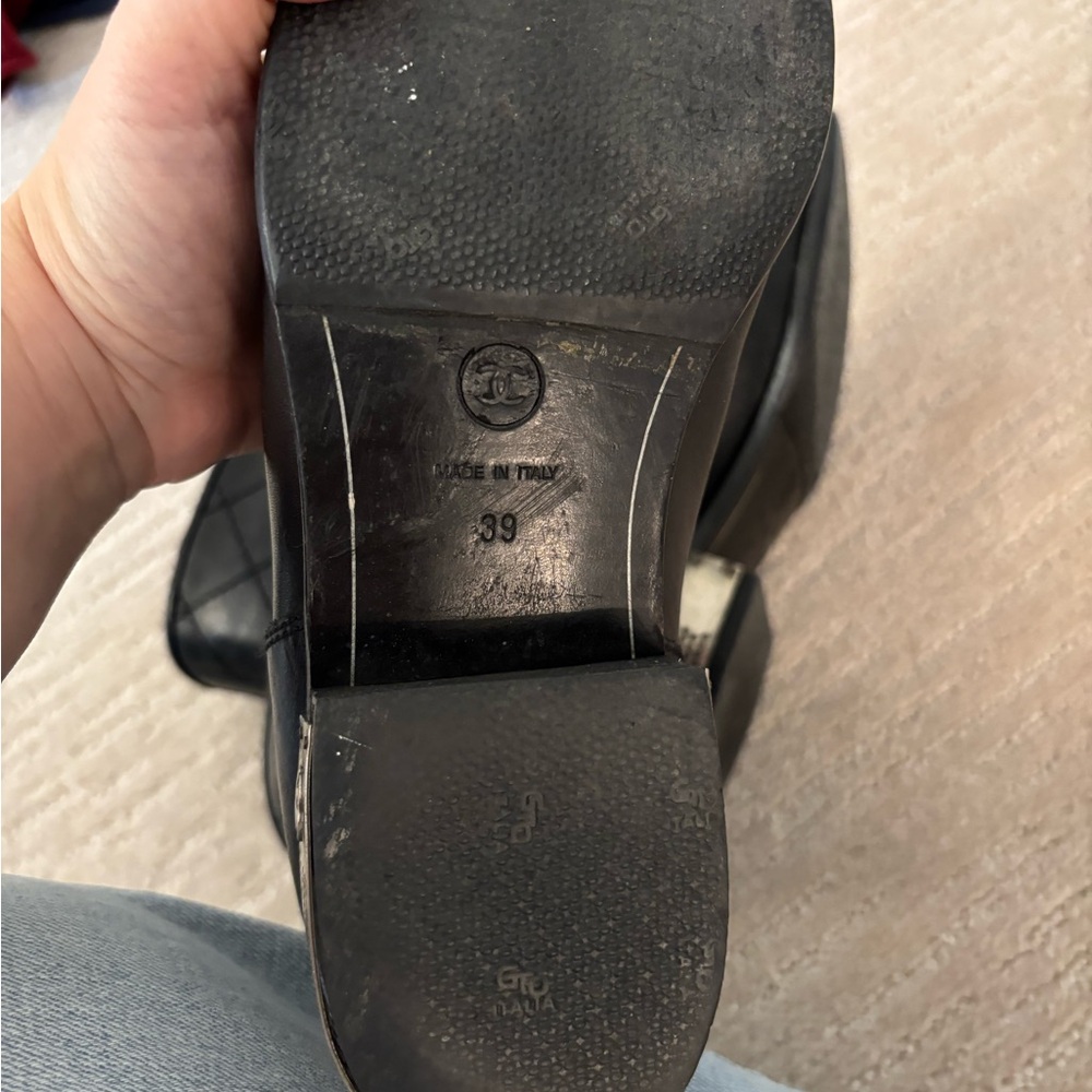 CHANEL Black Ankle Boots with Quilted Design - Picture 9 of 11